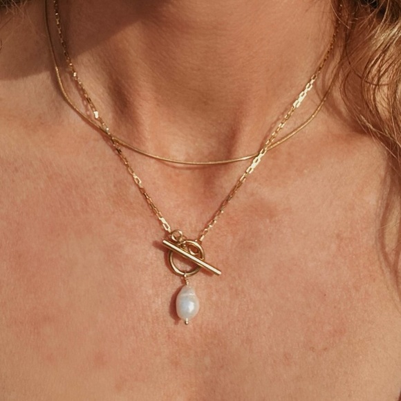 Waterproof Gold Toggle Necklace Baroque Pearl non-tarnish Gold Chain Necklace - Picture 2 of 14